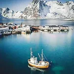 Hamnoy - Big - Amazing - Marvellous View Апартаменты *